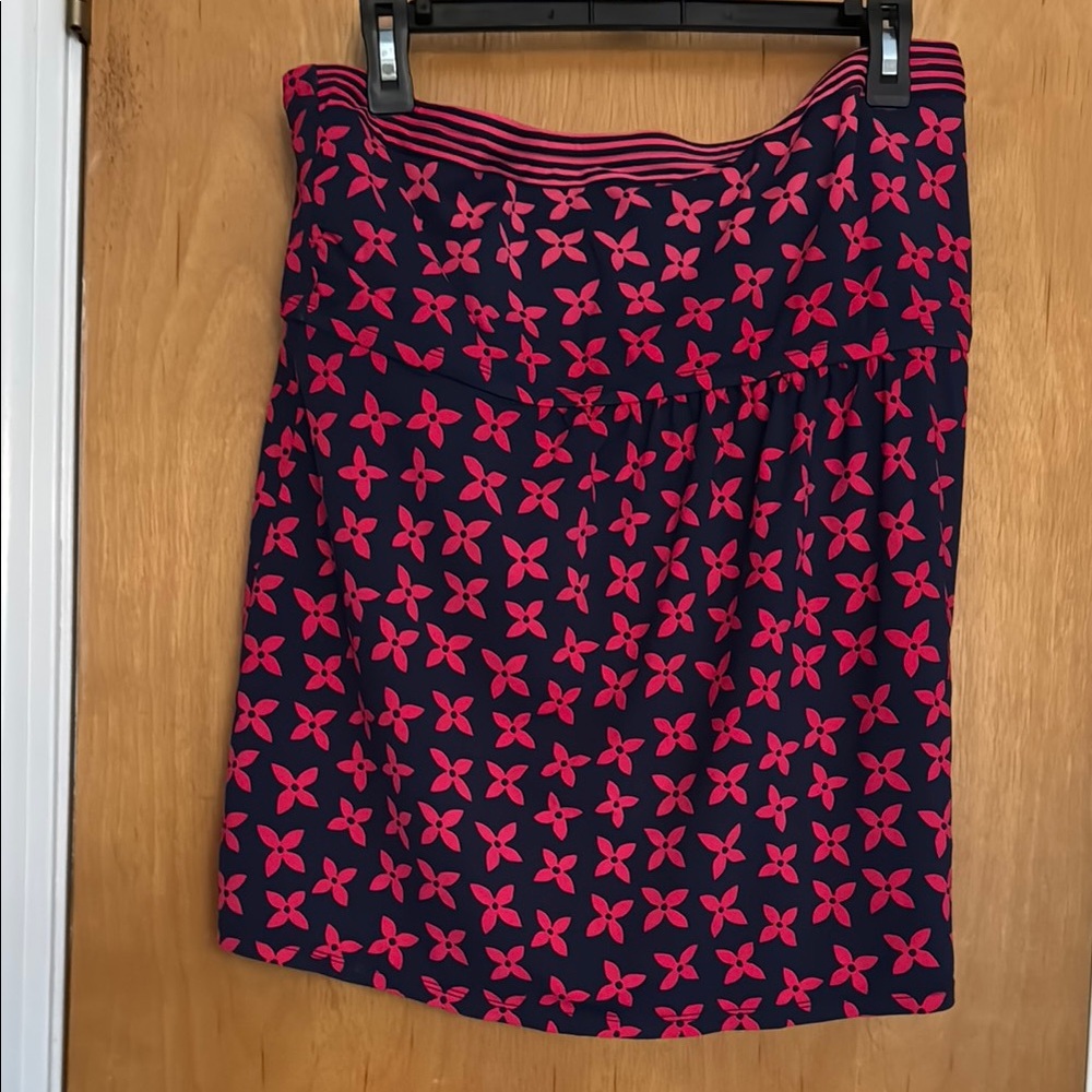 Red and Blue Patterned Women's Swim top. Great quality. By Beach House.